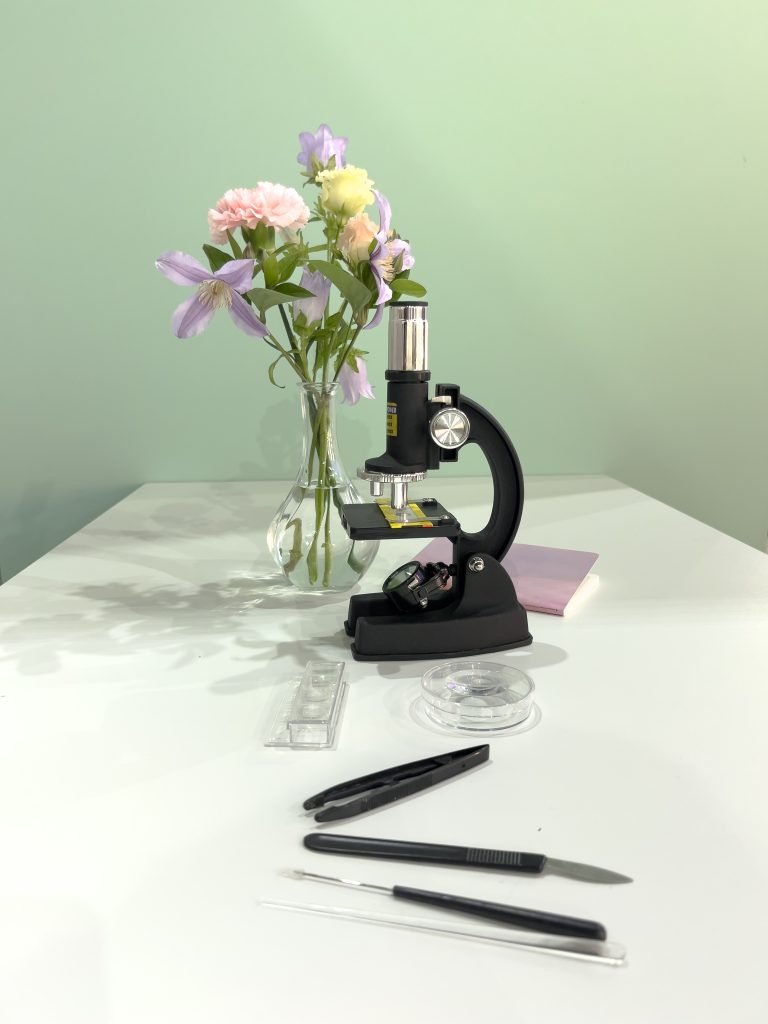 2024 Kindvak detail Microscoop Bloemen